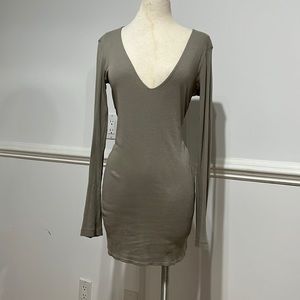 James perse beige long sleeve 100% cotton dress